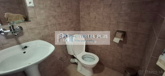 Ponúkame na prenájom 6 izbový rodinný dom v Nových Zámkoch z - 18