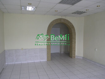 Na predaj: Polyfunkčný rodinný dom – ideálny na byty, ambula - 18