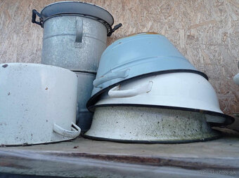 Smalty a hlinená nádoby na predaj - 18