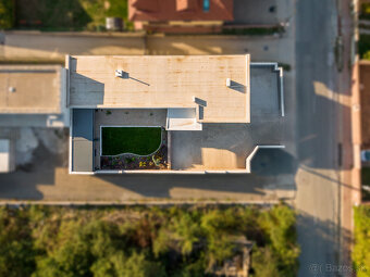 ELEGANTNÝ BUNGALOV | Košice - PEREŠ - 18