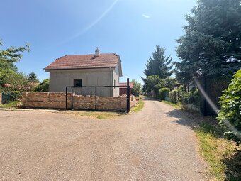 Murovaná chatka so záhradou na predaj v TOP oblasti. N.Z. - 18