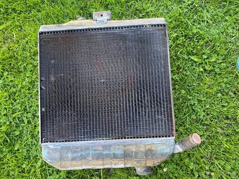 Škoda 100 MB náhradné diely - 18