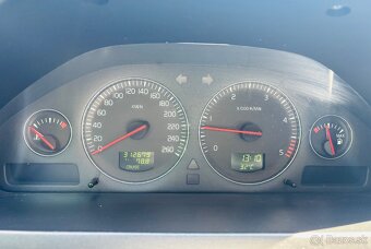 Volvo XC90, 2,4 D5 AWD, M6, r.2006 - 18