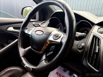 Ford Focus ST Recardo sedadla - 18