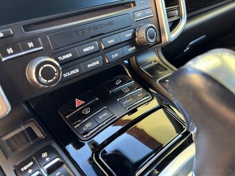Porsche Cayenne Diesel Platinum Edition II FL - 18