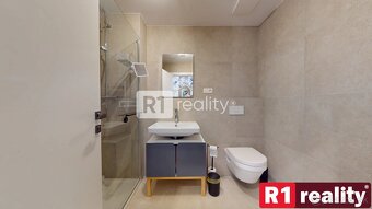 Na prenájom 2 izbový byt 45 m2 + terasa 15 m2 + 30 m2 predzá - 18