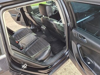 Volkswagen Passat b6 2.0 TDI - 18