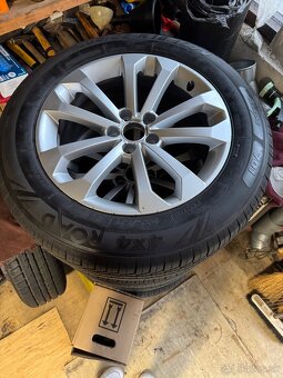 Audi Q5 40 2.0 TDI 140kw QUATTRO - 18