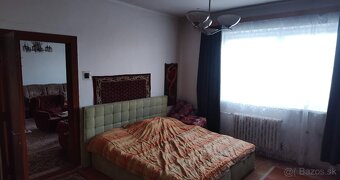 REZERVOVANÉ-Priestranný dvojpodlažný rodinný dom v Pribeníku - 18