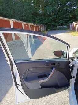 Predaj auta Ford Fiesta 1.4 TDCI Mk7 - 18
