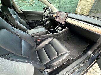 Tesla Model 3 Long Range 82kWh AWD - 18