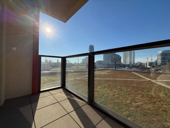 PREDAJ- Klingerka nový 2-izbový byt s parkovacím státím, Sta - 18