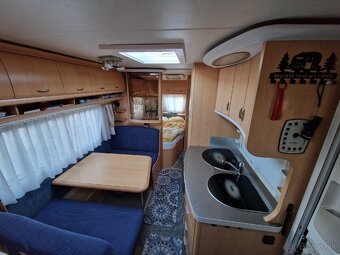 Karavan Hobby 500 KMFE DE LUXE - 18