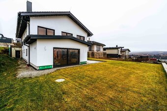 Luxusný rodinný dom na Šibeničnej hore - 18