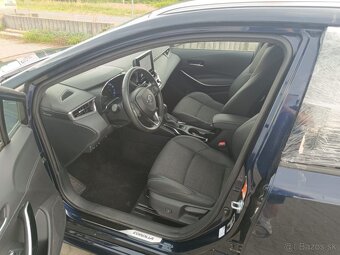 Toyota Corolla Touring Sports Hybrid - 18