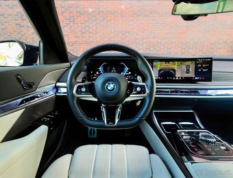 BMW NEW7 M760e XDRIVE 420KW Hybrid INDIVIDUAL - 18