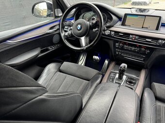 BMW X5 M50D - 18