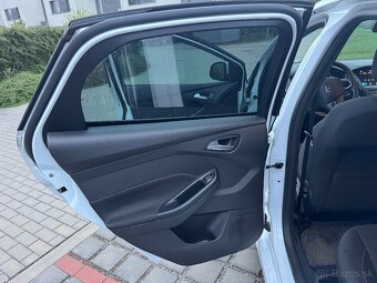 Ford Focus 1.5 EcoBoost ST-Line - 18