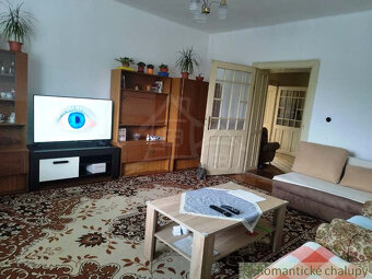 Gazdovský dom s dvomi prístupmi na 1310 m2  pozemku v Čate - 18