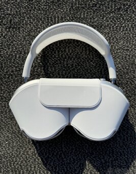 AirPods Max - 18