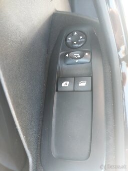Peugeot 208  1.2 STYLE - 18