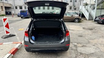 BMW X1 20dXdrive 135kw Sportline - 18