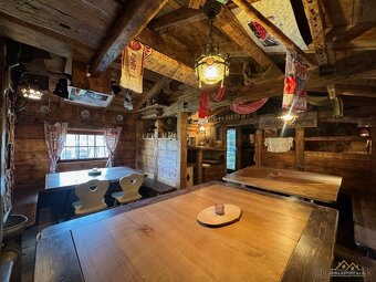 Rezidencia v prekrásnej slovenskej prírode / Makov 14 326 m² - 18