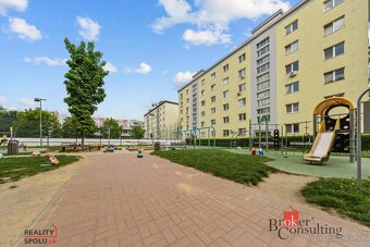 Svetlý 2,5i byt na výbornom mieste Škultétyho ul., predaj - 18