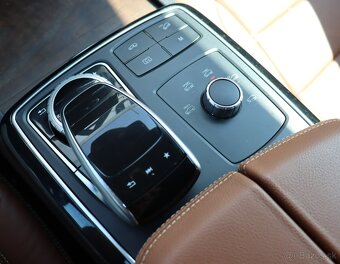 Mercedes-Benz GLE SUV 350d 4matic A/T - 18