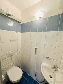 Prenájom 2 izbový byt 70 m2, Zadunajská cesta, Petržalka, BA - 18
