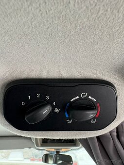 Ford Transit Custom bus 9-miestne - 18