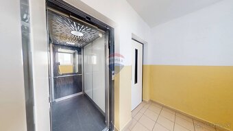 ✅ Kompletne rekonštruovaný 3i byt s výhľadom 10/12 - 18