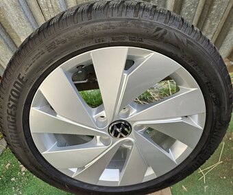 Atraktívna, originálna zimná sada VW - 5x112 r17+205/50 r17 - 18