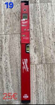 Milwaukee náradie - 18