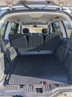 Ford Galaxy 2.0 diesel manual - 18