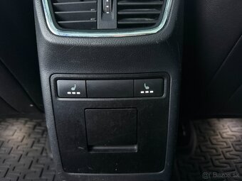 Škoda Octavia Combi 2.0 TDI DPF RS DSG - 18