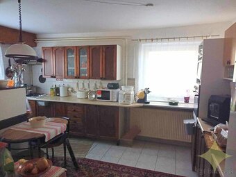 Predaj - výmena 2-oj generačný rodinný dom s veľkým pozemkom - 18