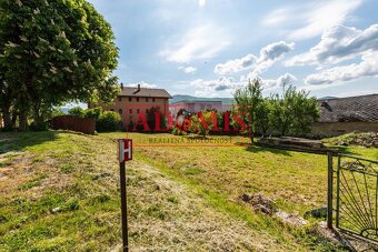 Ponúkame na predaj pozemok na výstavbu rodinného domu - Nižn - 18