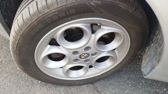 ALFA ROMEO 147 1.6 TS, benzín, 77 kW, TK a EK do 2026. - 18