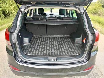 Predám Hyundai ix35 1,7 CRDi 4x2 vo výbave Style - 18