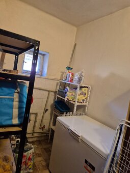 REZERVOVANE - Na predaj rodinný dom s veľkým pozemkom 3820 m - 18