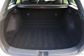 Hyundai i30 CW 1.5 DPi, 81kW/ 110k, 2021, Odpočet DPH - 18