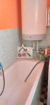 Rodinný dom - priestranný, dvojgeneračný, investičná príleži - 18