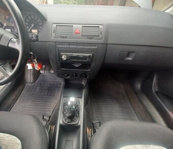 Skoda Fabia Combi 1 2003 1.2 HTP - 18