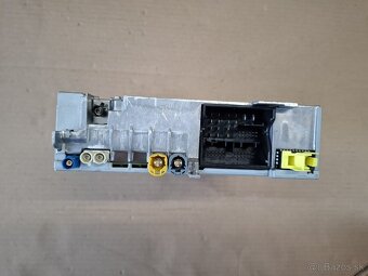 LCD displej + modul autorádia Superb 3 - 18