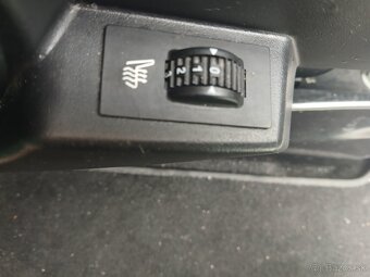 Peugeot 807 2.0 HDI, el.dvere, NAVI - 18