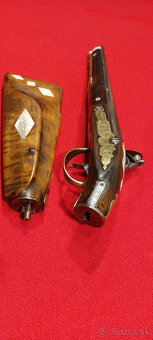 KRESADLOVÁ PUŠKA 1800 - 18