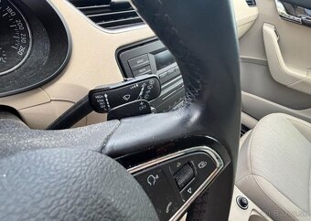 Škoda Octavia 1.8TSI 132KW,DSG, ELEGANCE,4X4 benzín automat - 18
