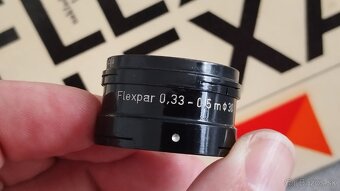 Starý fotoaparát Flexaret + krabica + prislenstvo + knihy - 18