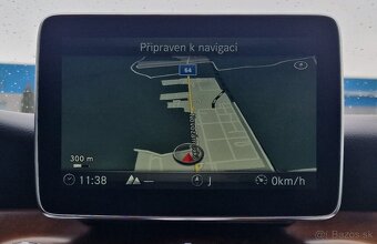 MERCEDES-BENZ GLA 180 A/T - 18